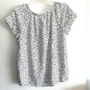 GAP White and Blue Floral Blouse